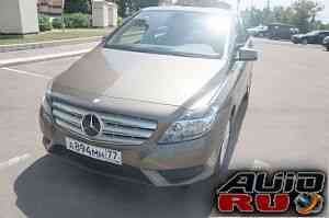 Mercedes-Benz B-класс, 2013 Mercedes-Benz B-класс, 2013