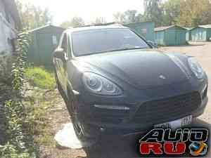 Porsche Cayenne Turbo, 2010
