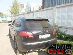 Porsche Cayenne Turbo, 2010