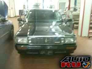 Toyota Crown, 1990