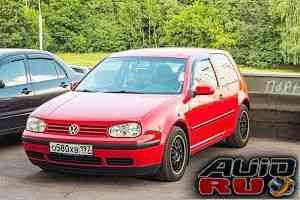 Volkswagen Golf, 2000