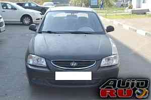 Hyundai Accent, 2010