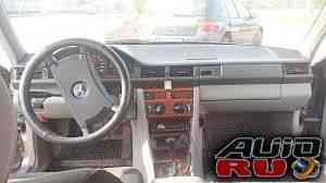 Mercedes-Benz W124, 1987