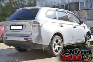 Mitsubishi Outlander, 2012