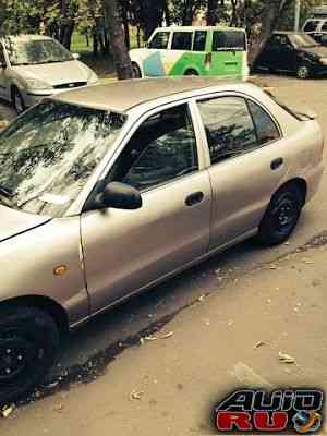 Hyundai Accent, 1996