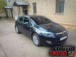 Opel Astra, 2011 Opel Astra, 2011
