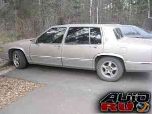 Cadillac DE Ville, 1990