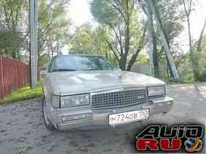 Cadillac DE Ville, 1990