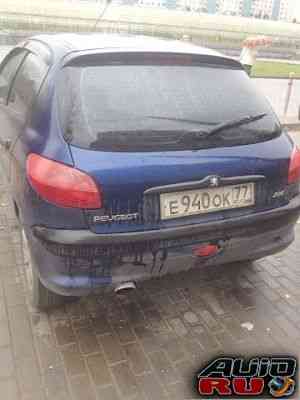 Peugeot 206, 2001