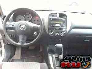 Toyota RAV4, 2003