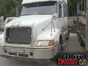 Volvo VNL 2002г