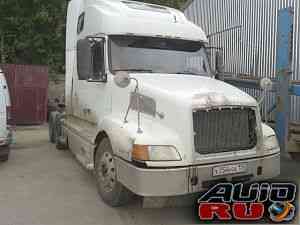 Volvo VNL 2002г