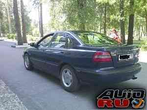 Volvo S40, 1997