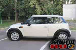 MINI One, 2012