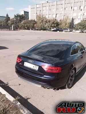 Ауди S5, 2009