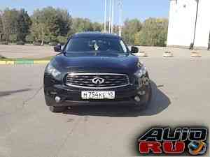 Infiniti FX35, 2009