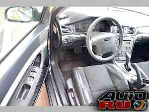 Volvo S80, 2001