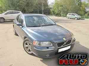 Volvo S60, 2005