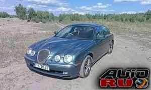 Jaguar S-type, 2001