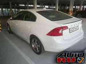 Volvo S60, 2011