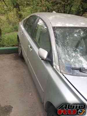 Volvo S40, 2005