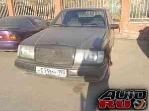 Мерседес-Бенц W124, 1986