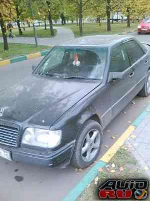 Мерседес-Бенц W124, 1989