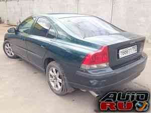 Volvo S60, 2002