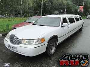 Lincoln Town Car, 1999