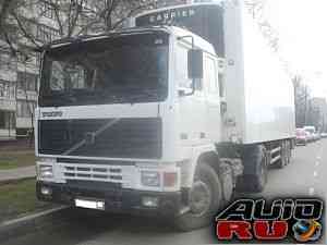 Тягач Volvo F12 (отличное состояние)