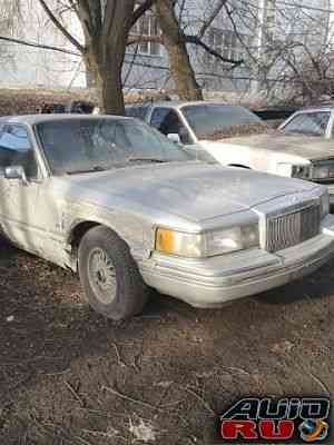 Lincoln Town Car, 1993