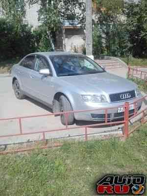 Ауди A4, 2001