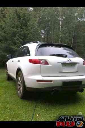 Infiniti FX35, 2003