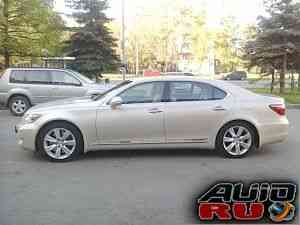 Lexus LS, 2011