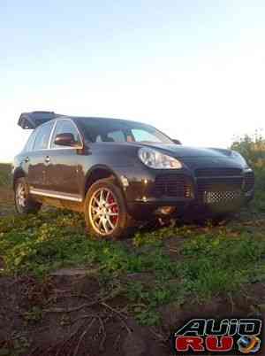 Porsche Cayenne Turbo, 2004