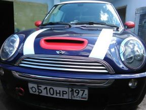 MINI Cooper, 2004