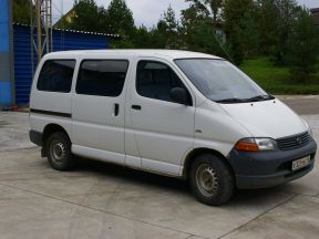 Toyota Hiace, 2002