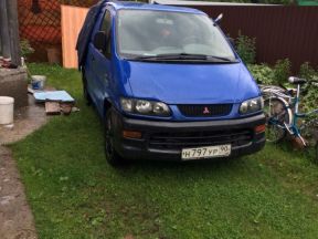 Mitsubishi Delica, 1998