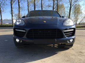 Porsche Cayenne Turbo, 2011