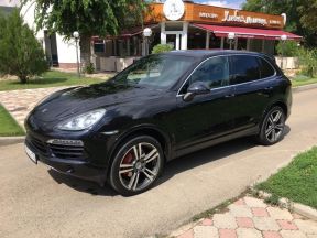 Porsche Cayenne, 2011