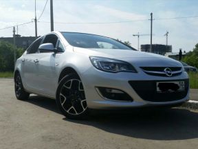 Opel Astra, 2013