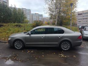 Skoda Superb, 2012