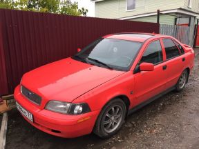 Volvo S40, 1999