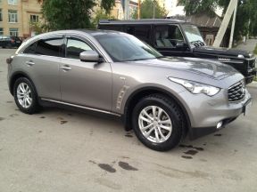 Infiniti FX35, 2008