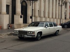 Cadillac Fleetwood, 1984