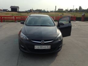 Opel Astra, 2013