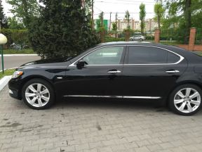 Lexus LS, 2007