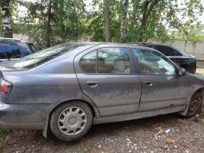 Nissan Primera, 1999