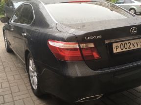 Lexus LS, 2007