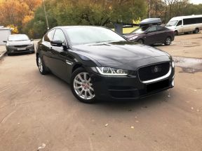 Jaguar XE, 2015